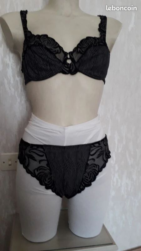 Soutien gorge et culotte Marie Jo 85D et T.42 (image 1)