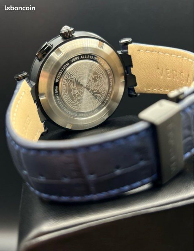 Versace V race (image 8)