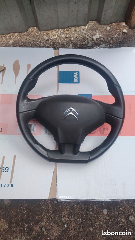 Citroën C3 volant modèle 2009-2016 (image 1)