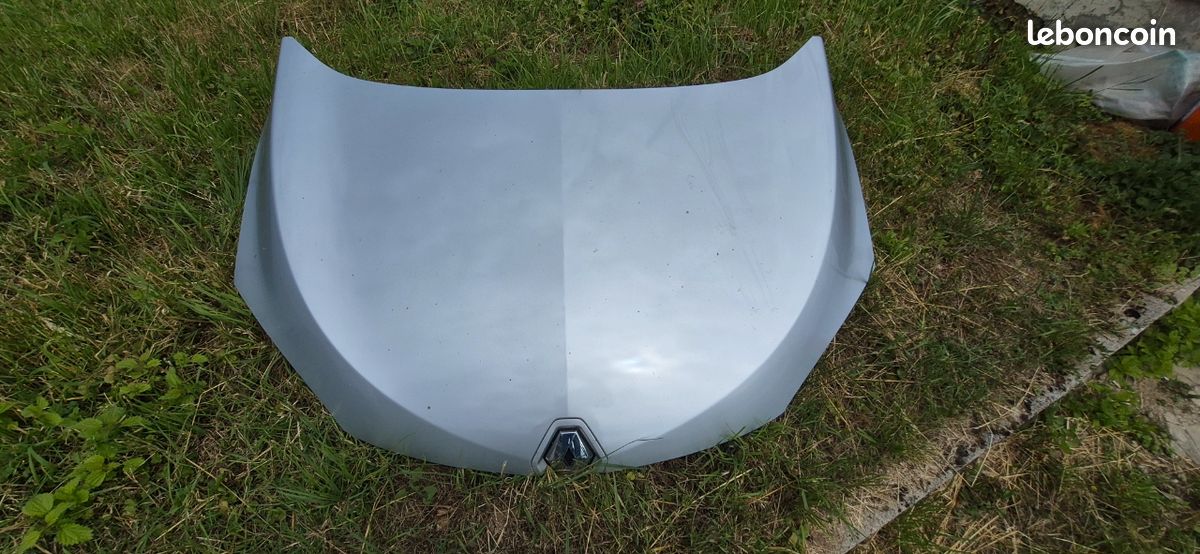 Capot megane 3 gris (image 1)