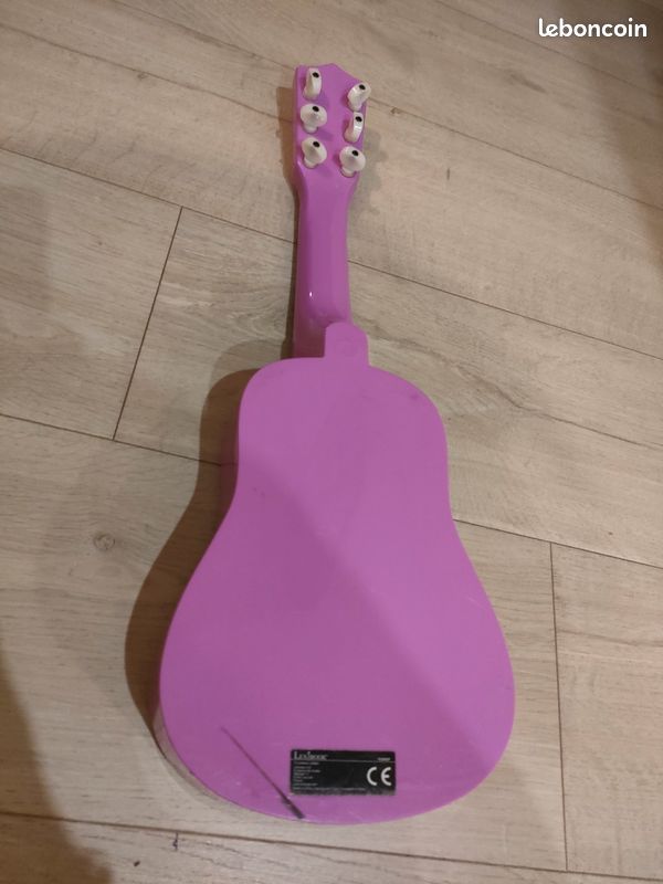 Guitare enfant Princesses Disney (image 2)