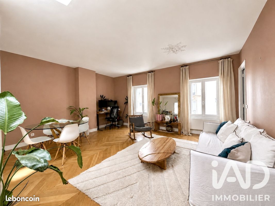 Appartement 2 pièces 58 m² · à Paris · 58 m² · 680 000 €