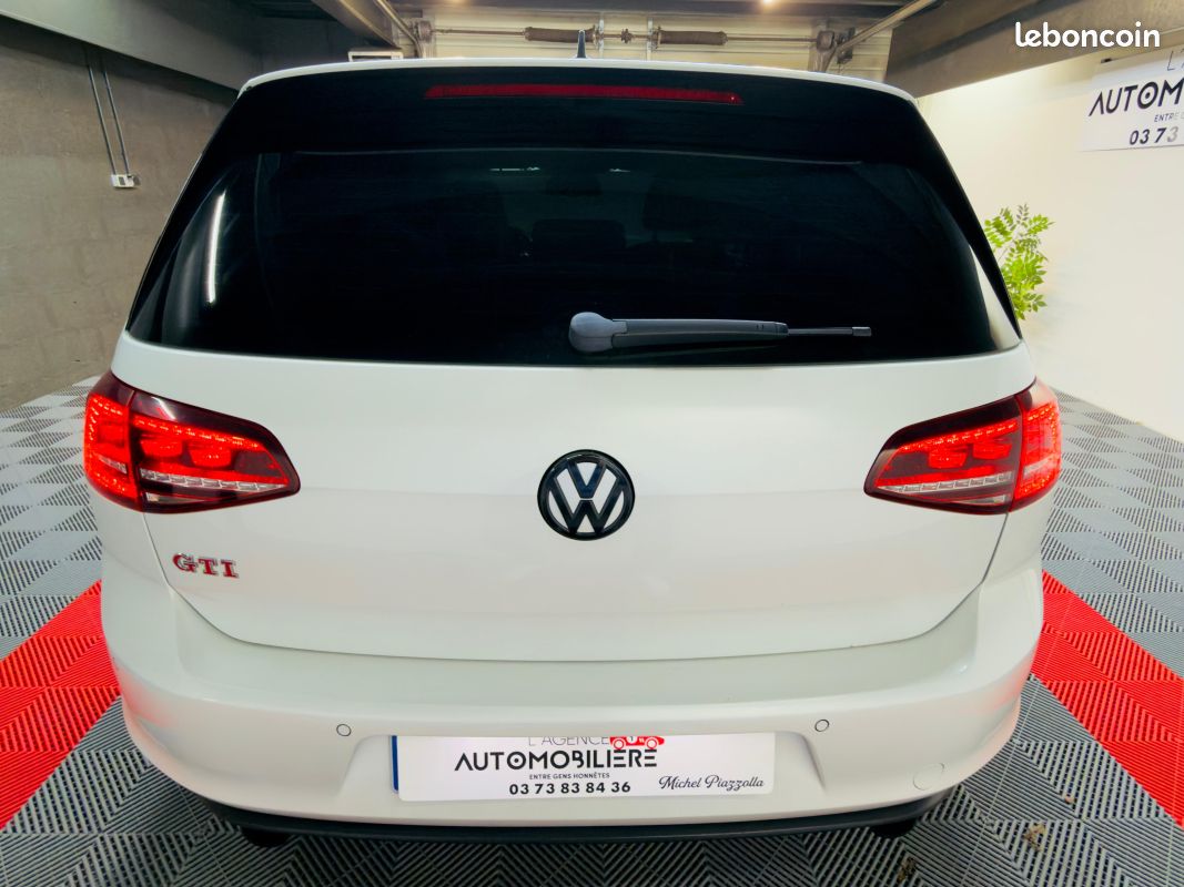 VOLKSWAGEN Golf VII 7 GTI Performance 230 DSG – Origine France – Carnet complet – 3 ième main (image 6)