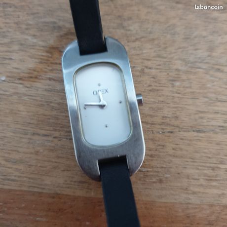 Montre pour femme Opex modèle Ballerine bracelet noir Montres