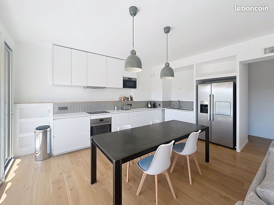 Appartement 1 pièce 15 m² · à Aix-en-Provence · 15 m² · 700 €/mois