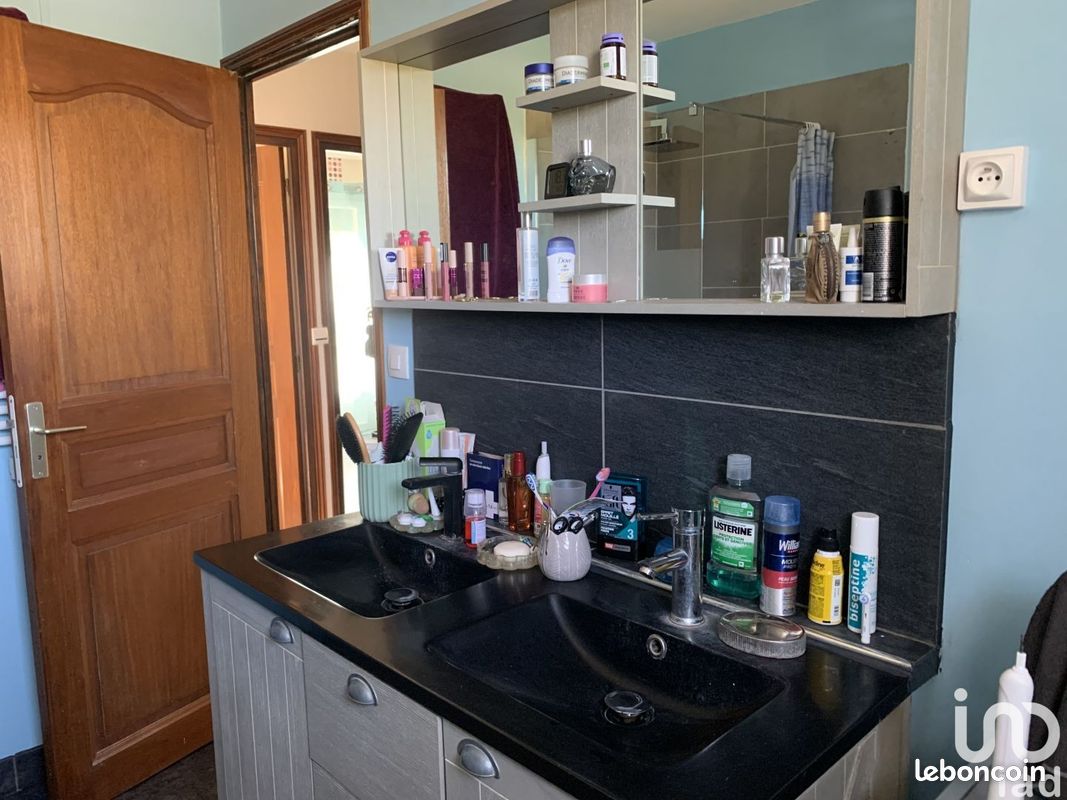 Maison 5 pièces 98 m² - Villebois-Lavalette 16320 (image principale 11)