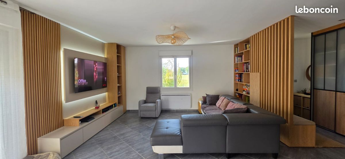 Maison 6 pièces 137 m² · à Perrignier · 137 m² · 569 000 €