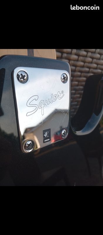 Gitard bass pression squier gaucher (image 10)