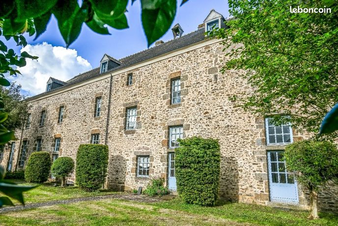 Maison 14 pièces 582 m²