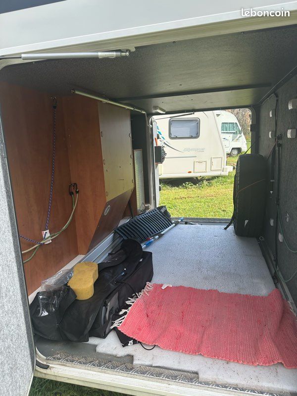 Camping car Carthago Chic C Line 47 poids lourd (image 4)