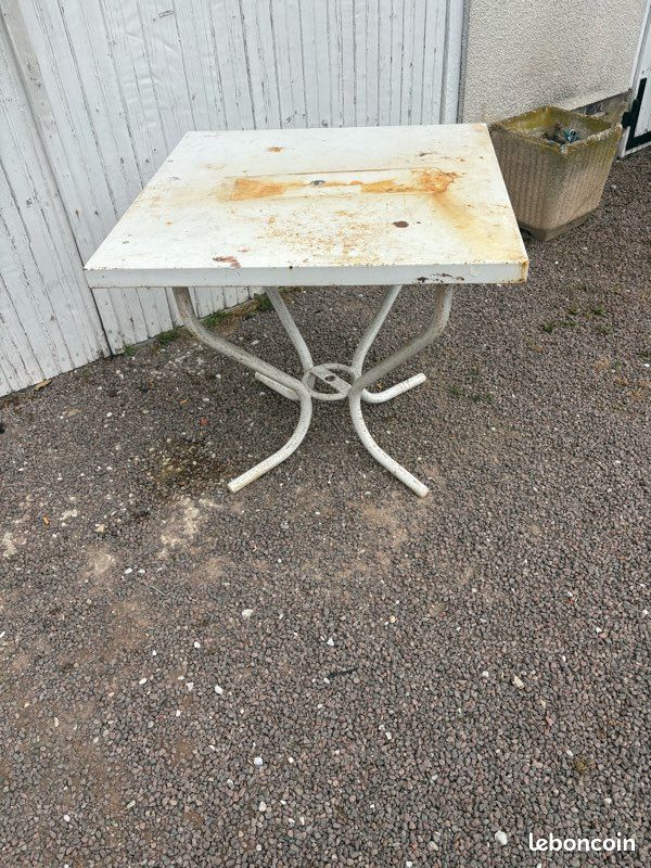 Table bistrot métallique ancienne 80 x 80 cm (image 2)