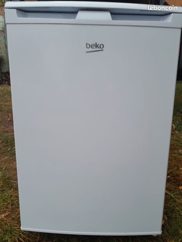 Vend frigo quasi neuf servie 4 mois (image 1)