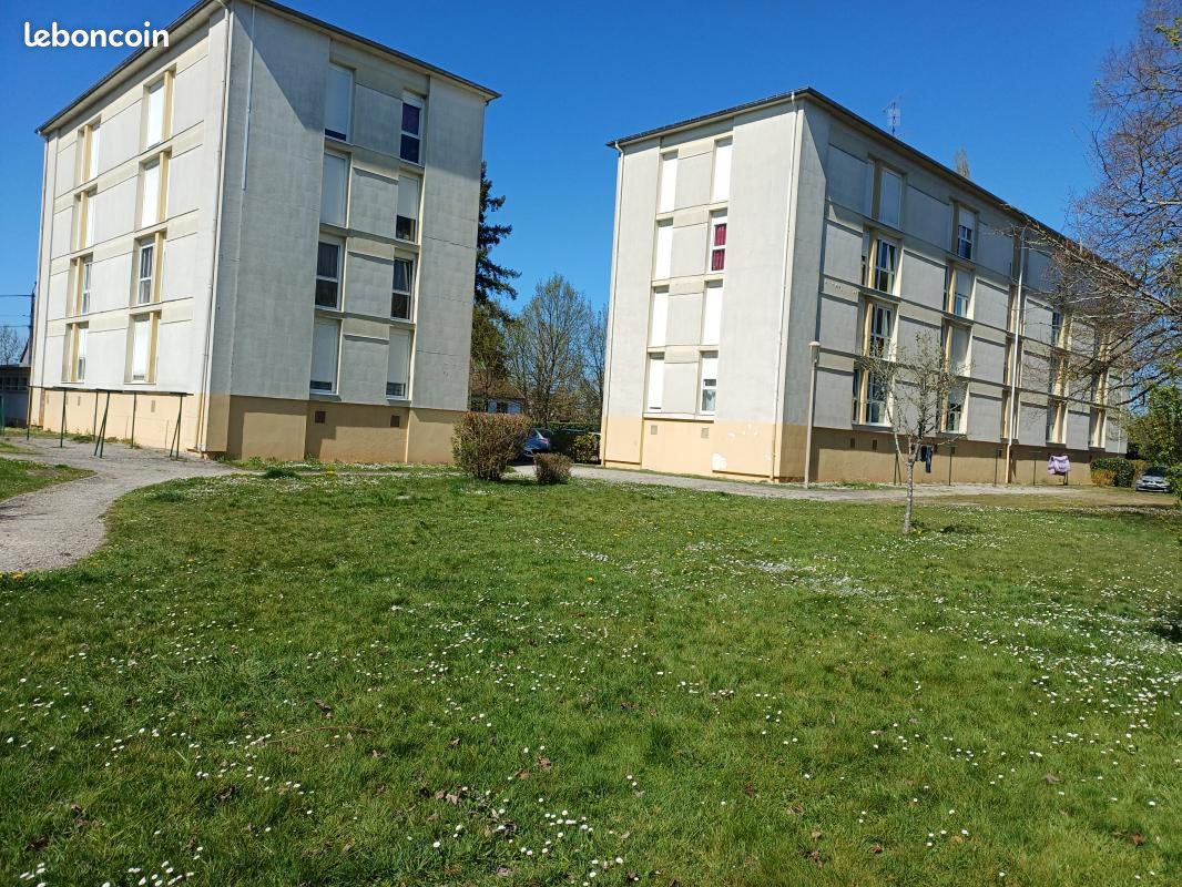 Appartement 5 pièces 82 m² · à Lure · 82 m² · 643 €/mois