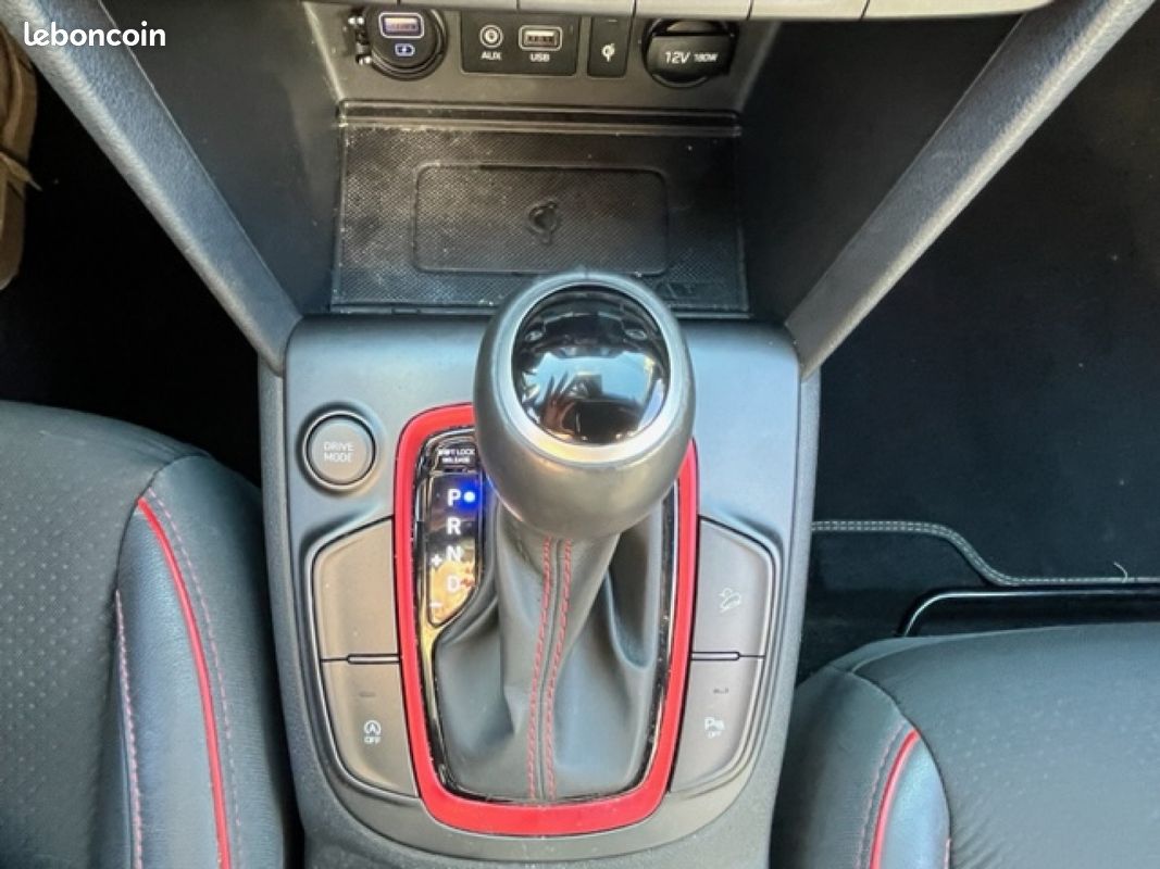 HYUNDAI KONA 1.6 CRDi 136 DCT-7 Creative (image 34)
