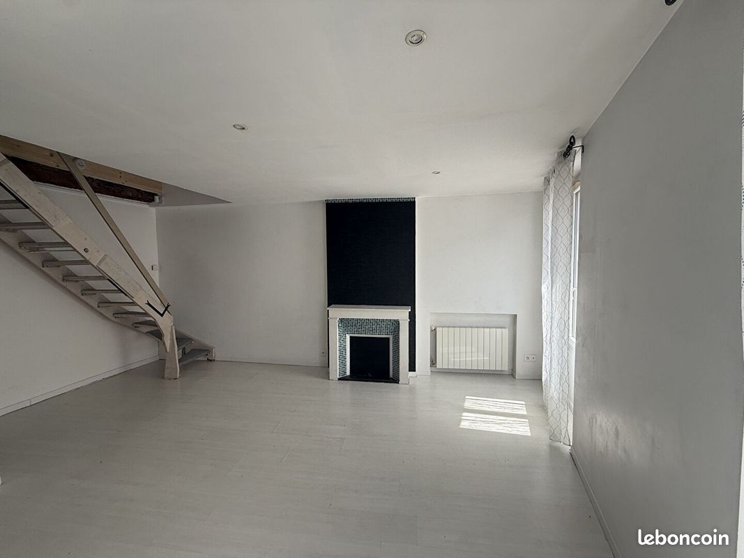 Appartement 3 pièces 84 m² · à Saint-Maximin-la-Sainte-Baume · 84 m² · 158 000 €