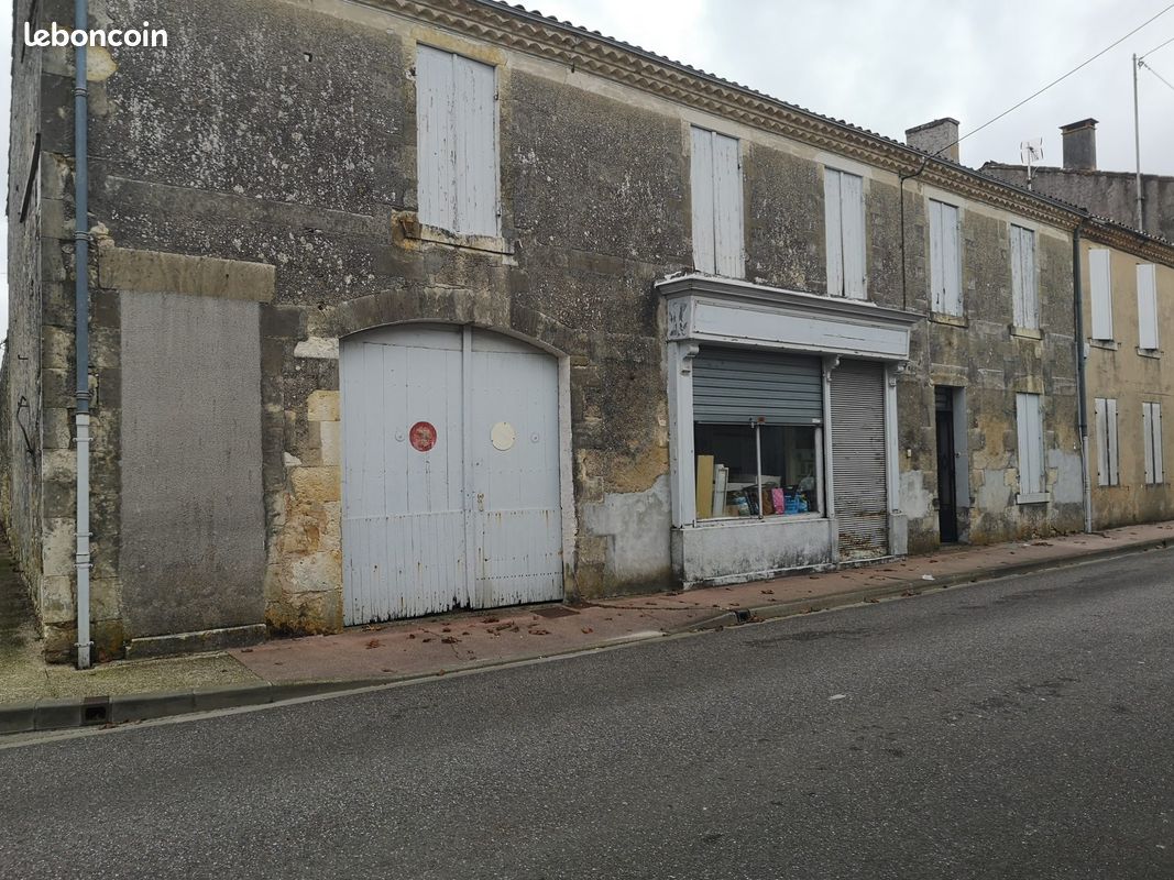 Maison 5 pièces 150 m² · à Lesparre-Médoc · 150 m² · 148 000 €