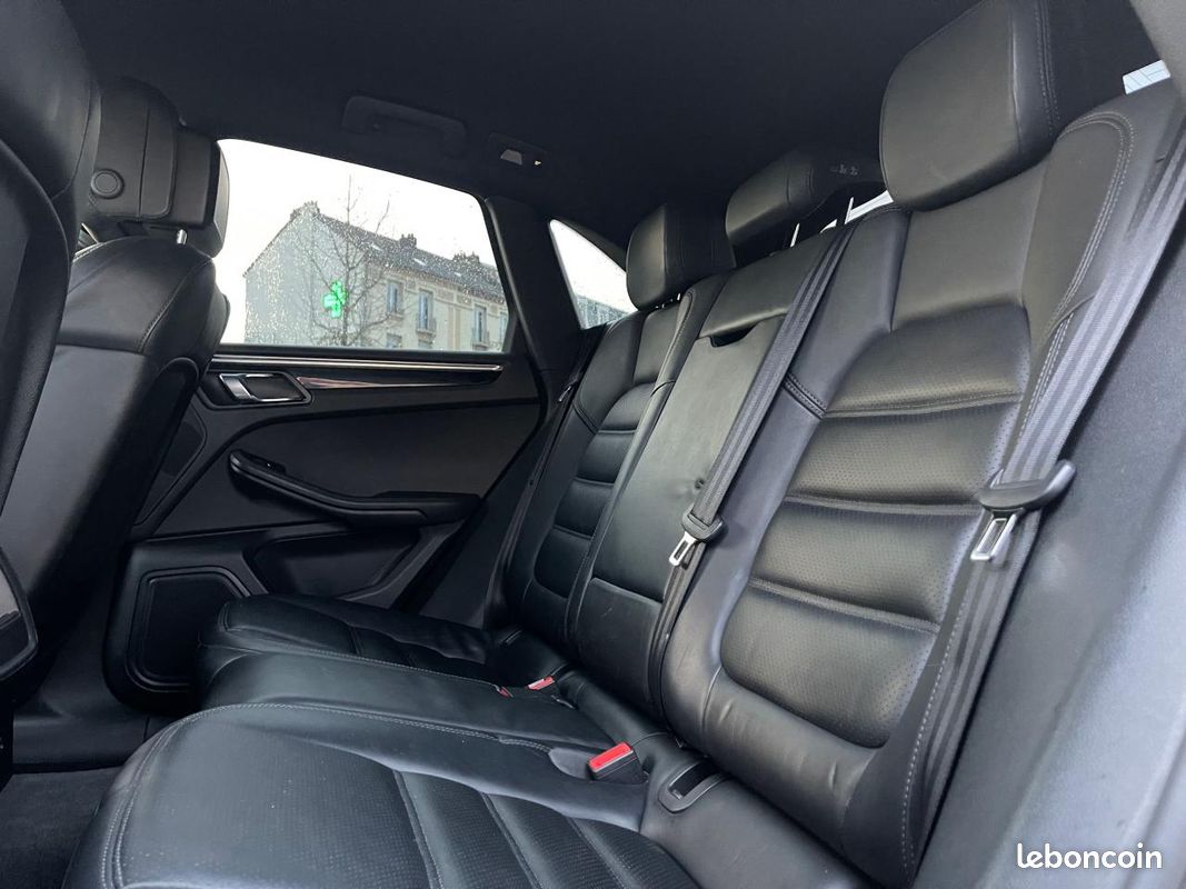 PORSCHE MACAN S 3.0i V6 - BV PDK (image 15)