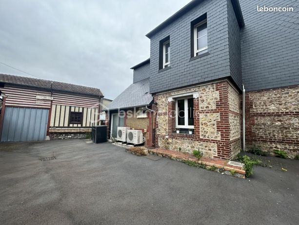 Maison 10 pièces 150 m²