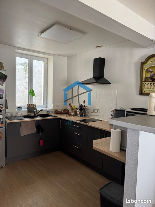 Appartement 3 pièces 46 m² · à Genilac · 46 m² · 537 €/mois