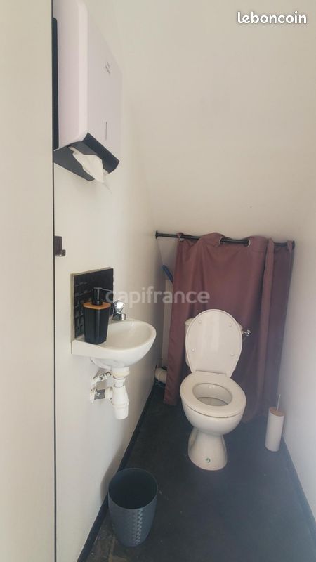 Local commercial 69 m² (image 16)