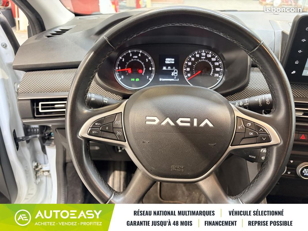 Dacia Jogger Dacia Jogger 1.0 TCe 110ch Extreme plus 5 places Carplay attelage (image 12)