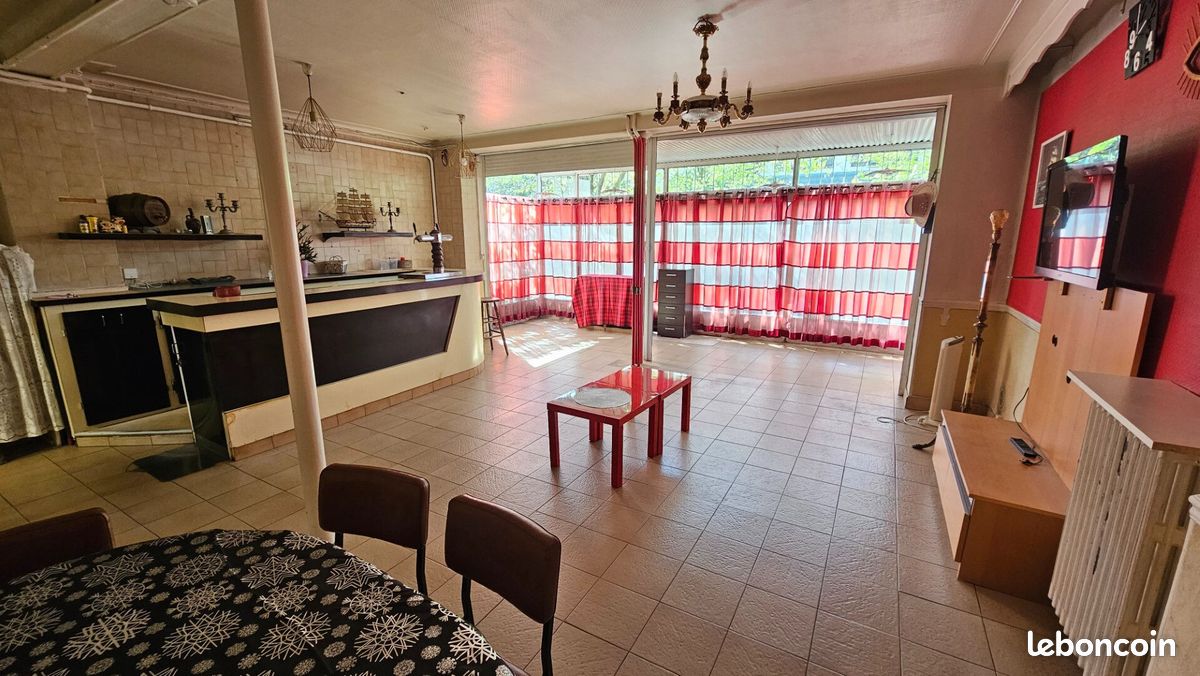 Appartement 3 pièces 108 m² · à Joinville-le-Pont · 108 m² · 395 000 €