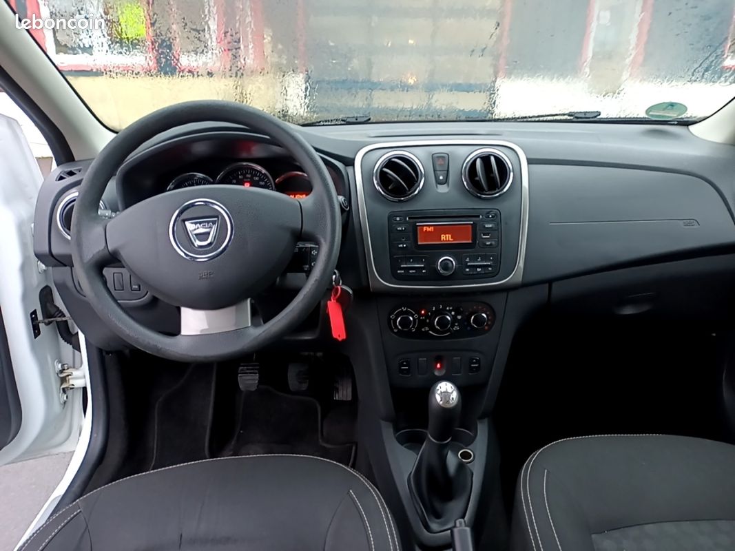 Dacia Logan MCV (2) Lauréate TCe 90 eco² (image 13)
