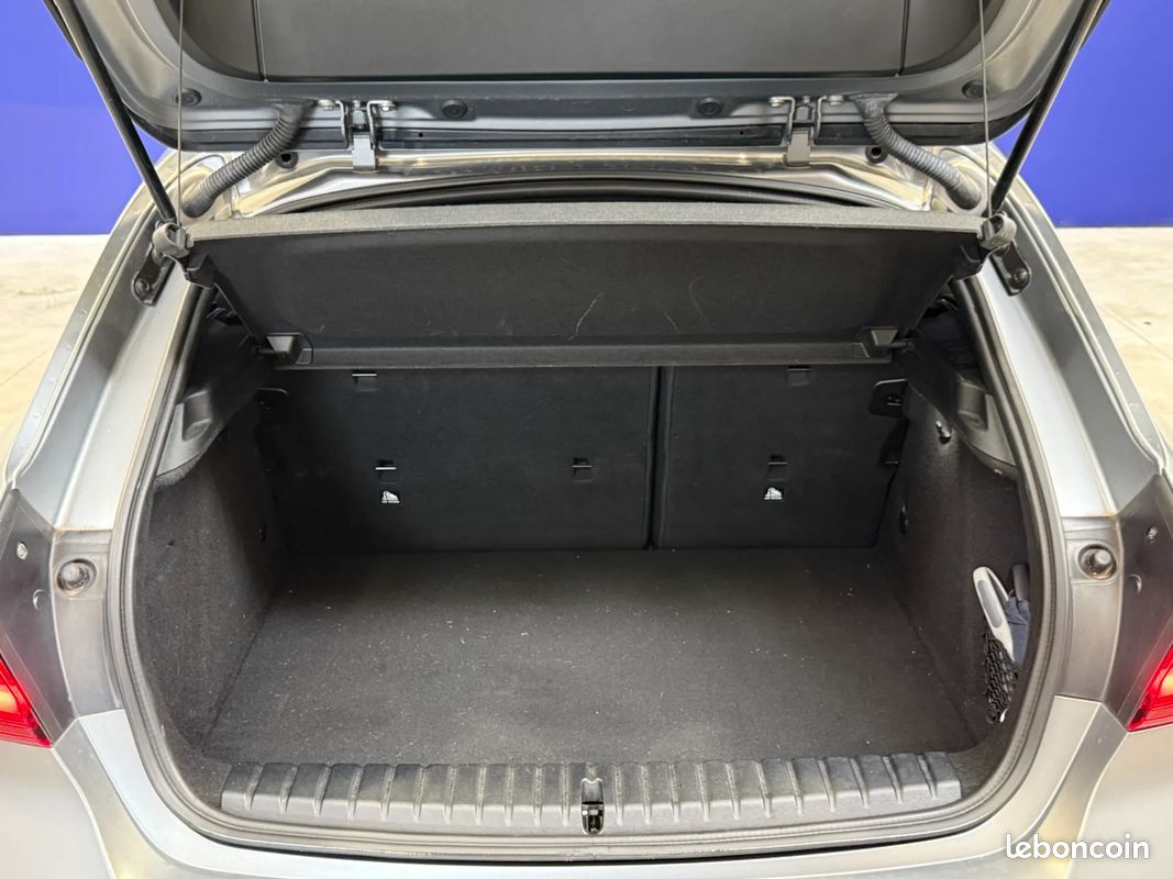 BMW Série 118D 150ch M Sport - Suivi Complet - CarPlay - Toit ouvrant - Frozen Pure Grey (image 27)