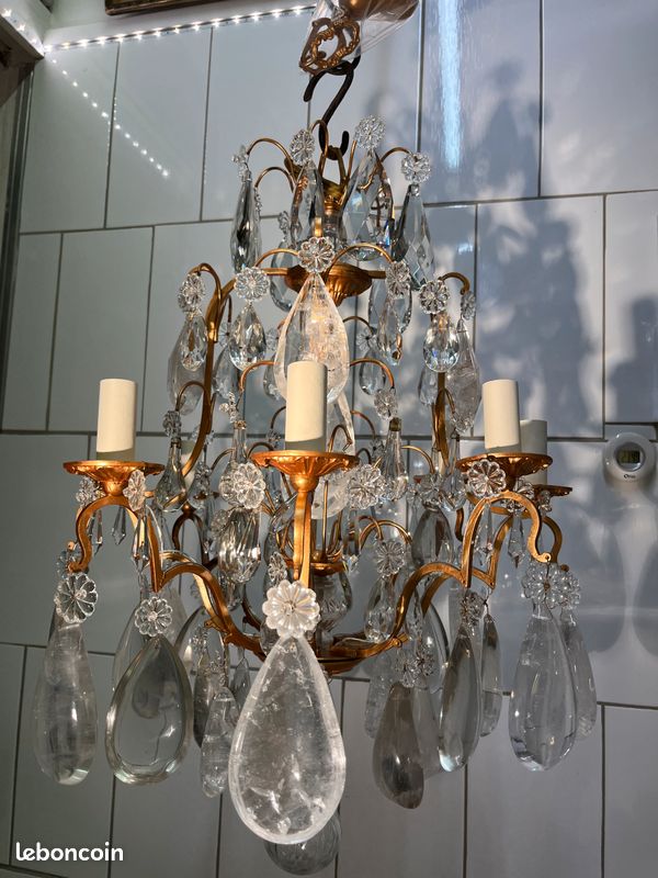 Lustre (image 1)