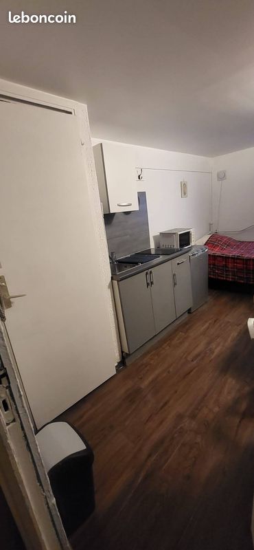 Appartement 1 pièce 9 m² · à Le Cannet · 9 m² · 470 €/mois