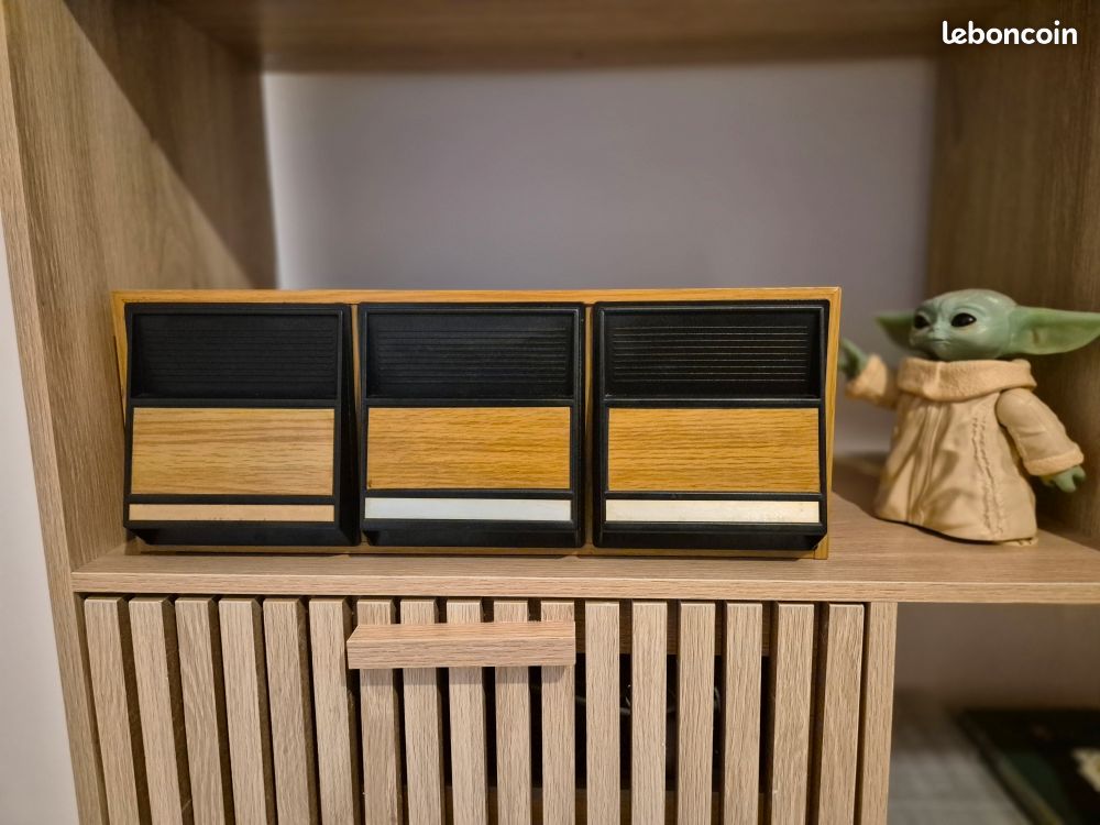 Rangement pour CD en bois (image 8)