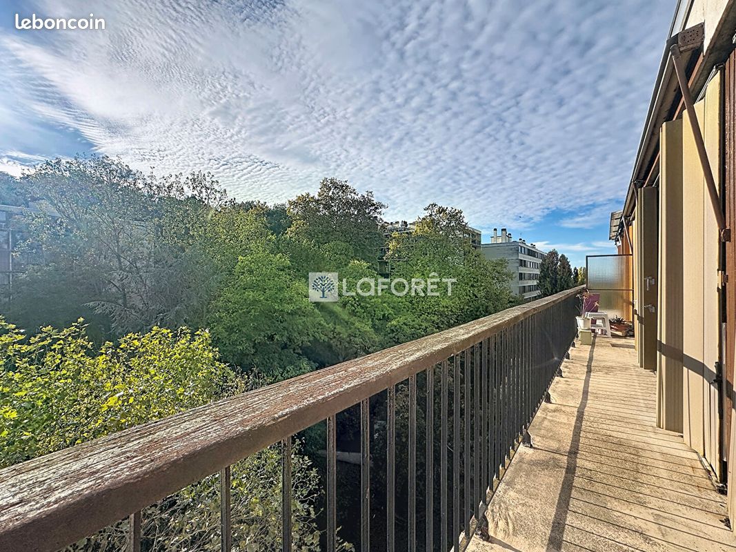 Appartement 3 pièces 67 m² · à Fontenay-le-Fleury · 67 m² · 128 000 €