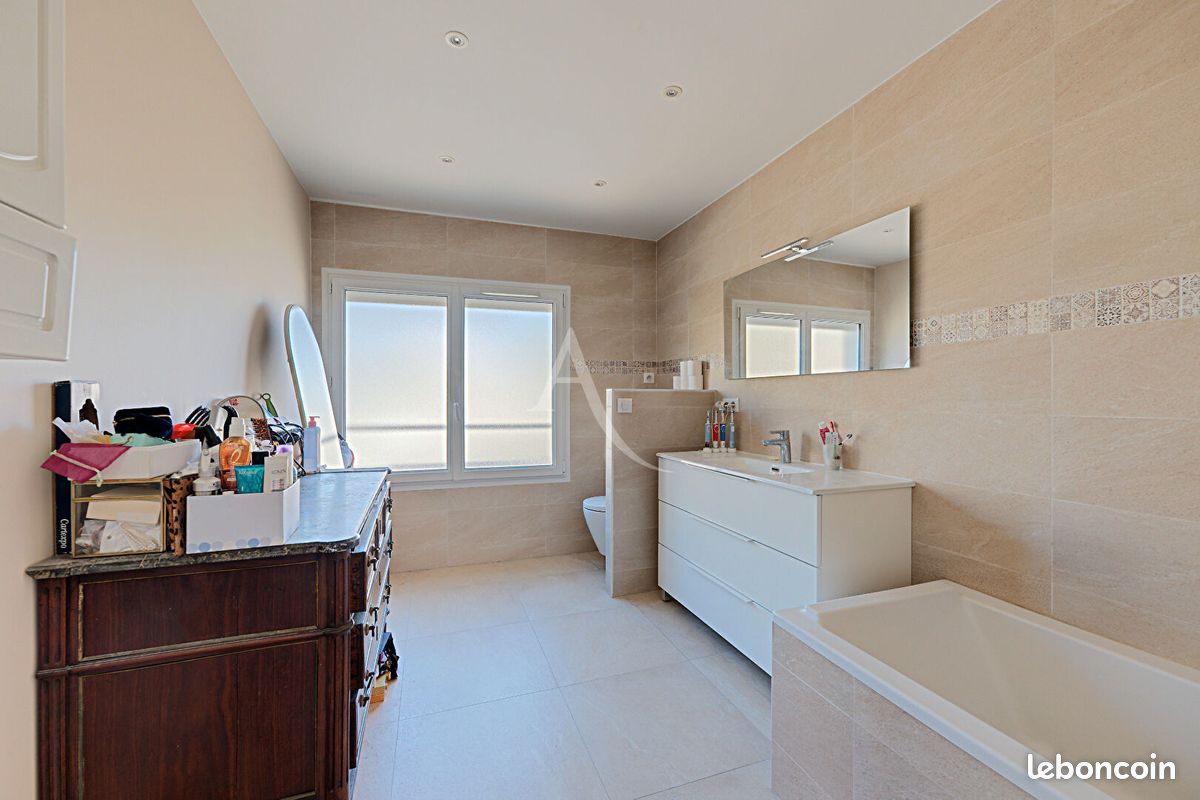 Maison 5 pièces 114 m² (image 8)