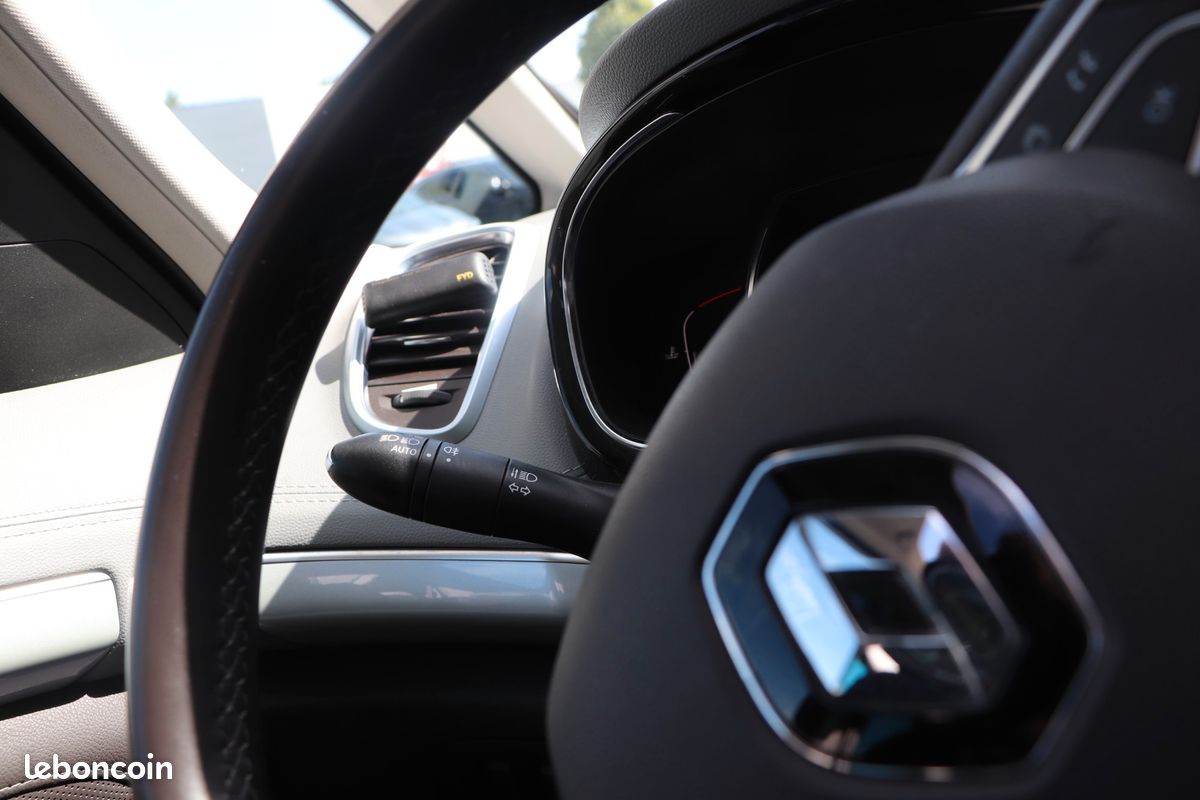 Renault espace 1.6 dci 160ch initiale 4control bva / toit panoramique (image 20)