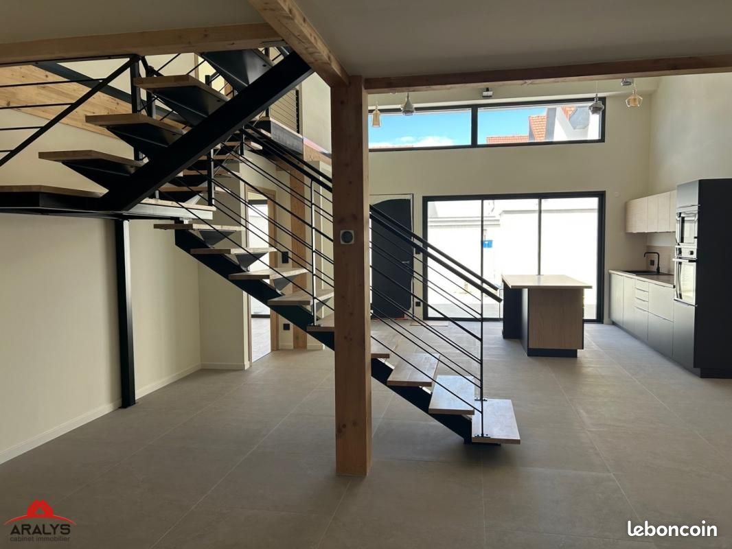 Maison 6 pièces 170 m² · à Riorges · 170 m² · 370 000 €