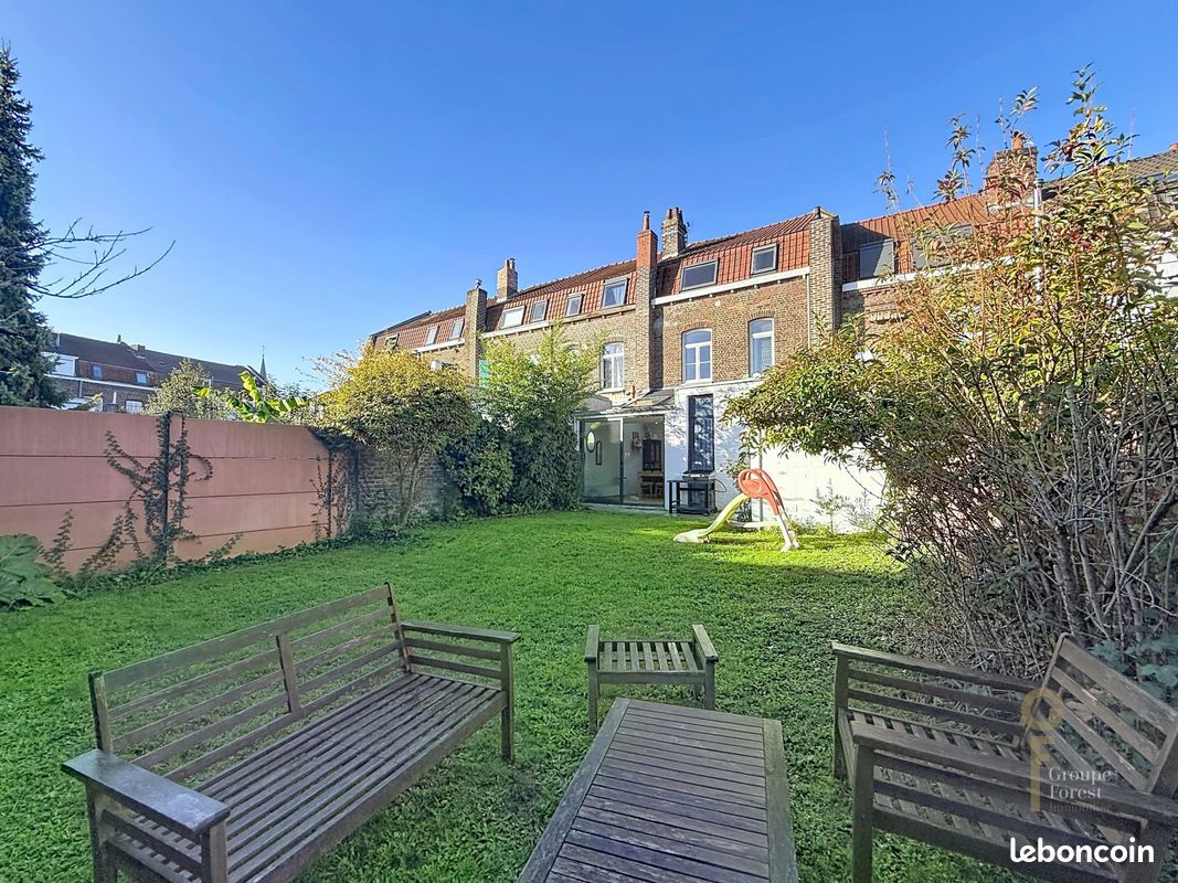 Maison 5 pièces 132 m² · à Mons-en-Barœul · 132 m² · 455 000 €
