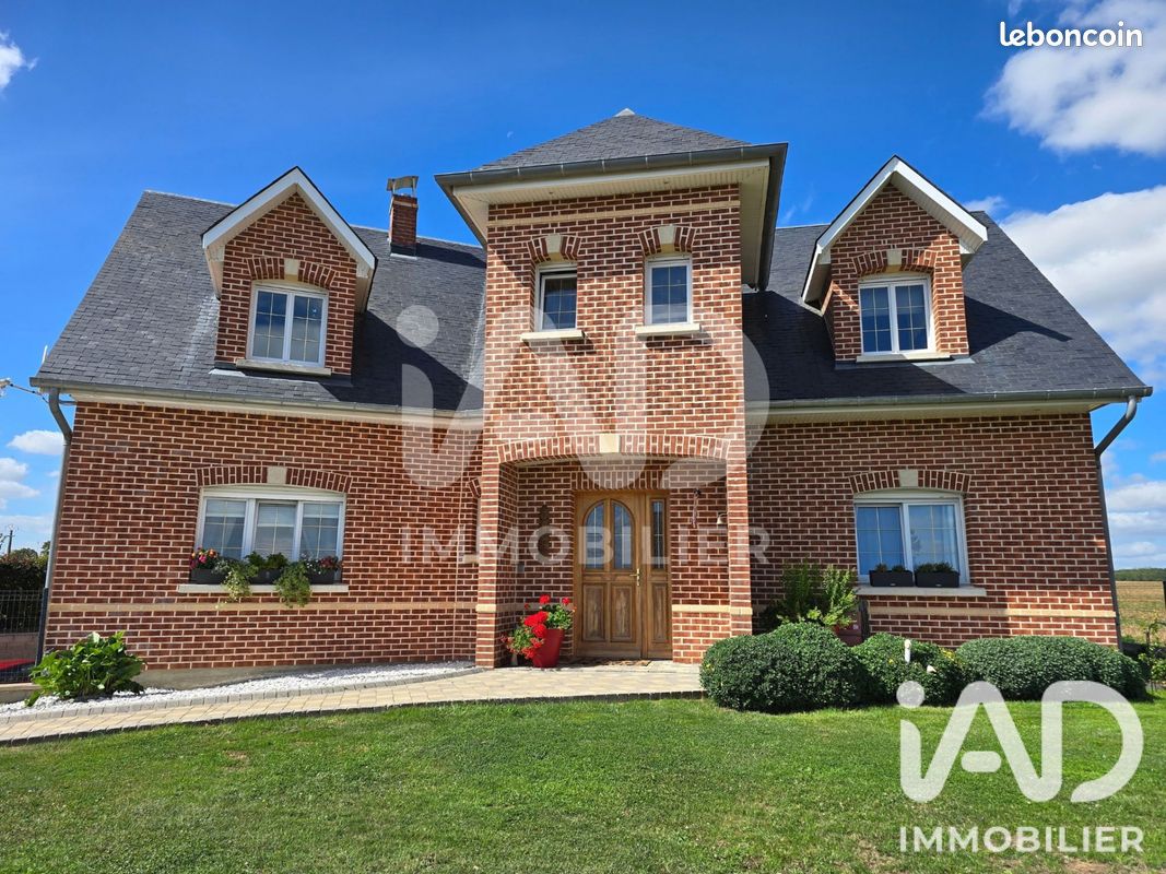 Maison 8 pièces 190 m² · à Franvillers · 190 m² · 430 000 €