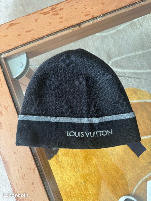 Bonnet Louis Vuitton (image 1)