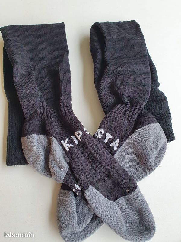 Chaussette de foot taille M (image 1)