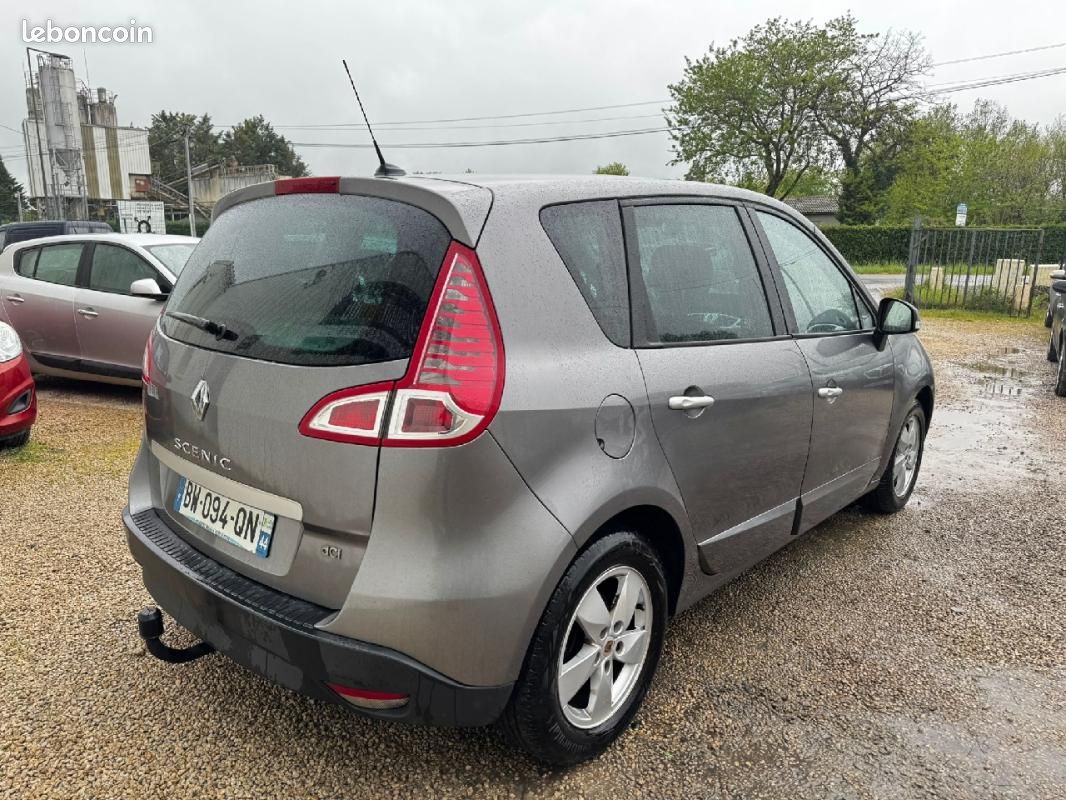 Renault Scénic III BUSINESS dCi 106 FAP eco2 Euro 5 (image 3)
