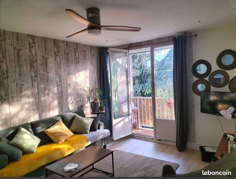 Appartement 3 pièces 55 m² · à Grenoble · 55 m² · 900 €