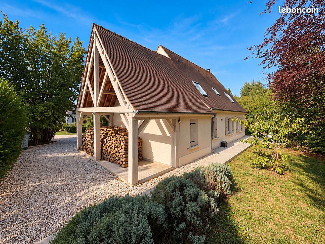 Maison 5 pièces 116 m² · à Lamorlaye · 116 m² · 460 000 €