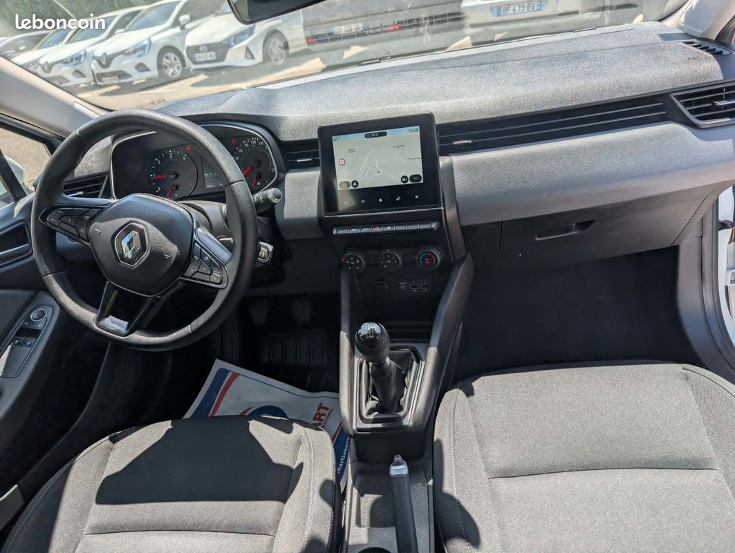 Renault Clio 5 V Business 1.5 Blue dci 85 Boite 6 vitesses GPS ANDROID AUTO CARPLAY RADAR DE RECUL FEUX AUTO FULL LED AUTOMATIQUE / 1ère main et entretien Renault / 75200KM (image 3)