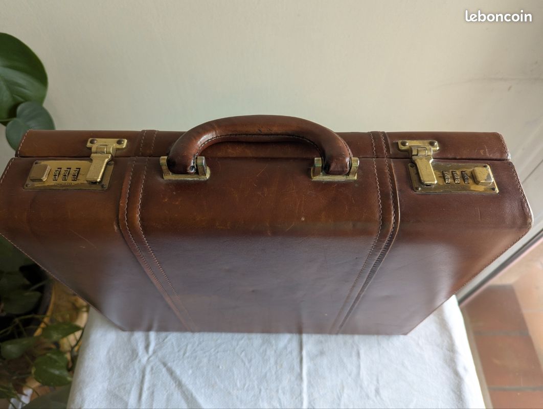 Malette à code en cuir - attache case (image 4)