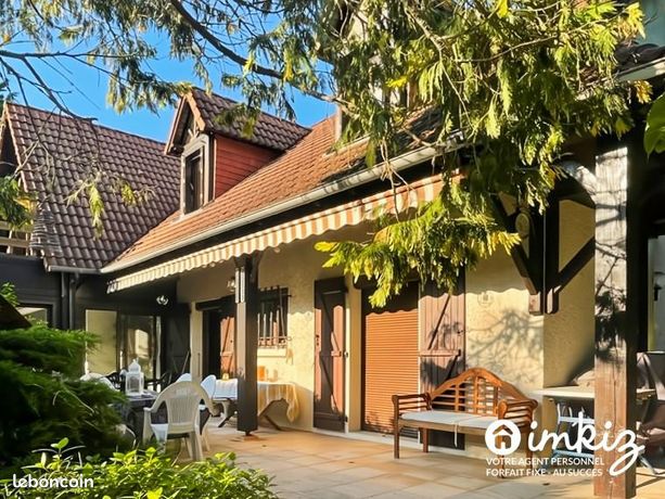 Propriété 5 pièces 207 m²