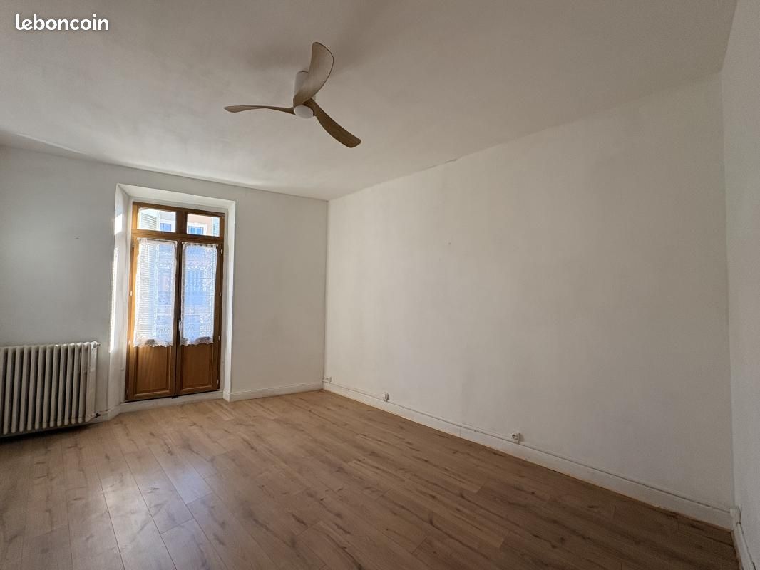 Appartement 3 pièces 57 m² · à Carcassonne · 57 m² · 550 €