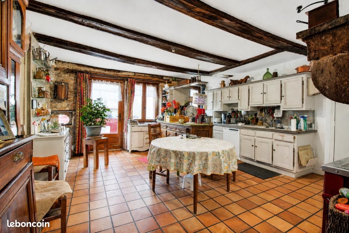 Maison 7 pièces 144 m² (image 1)