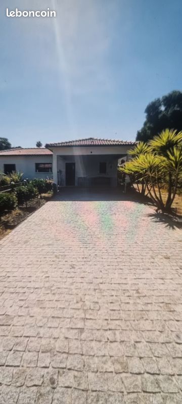 Maison 3 pièces 100 m² · à Bastelicaccia · 100 m² · 1 700 €/mois