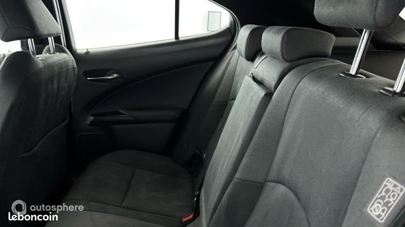 Lexus Ux 250h 2WD Pack Business Plus + Stage Hybrid Academy MY22 (image 13)