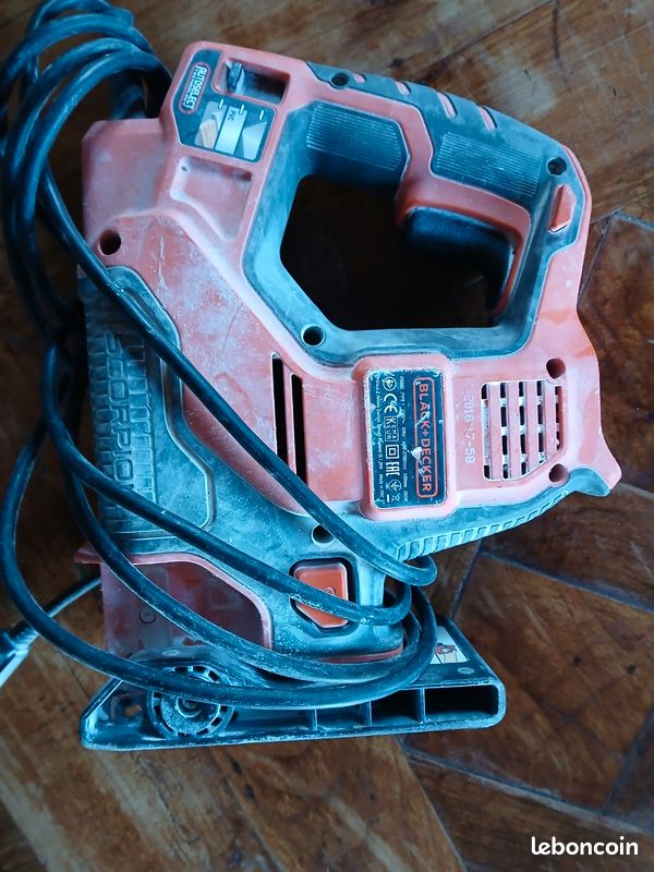 Scie scorpion black et decker (image 1)
